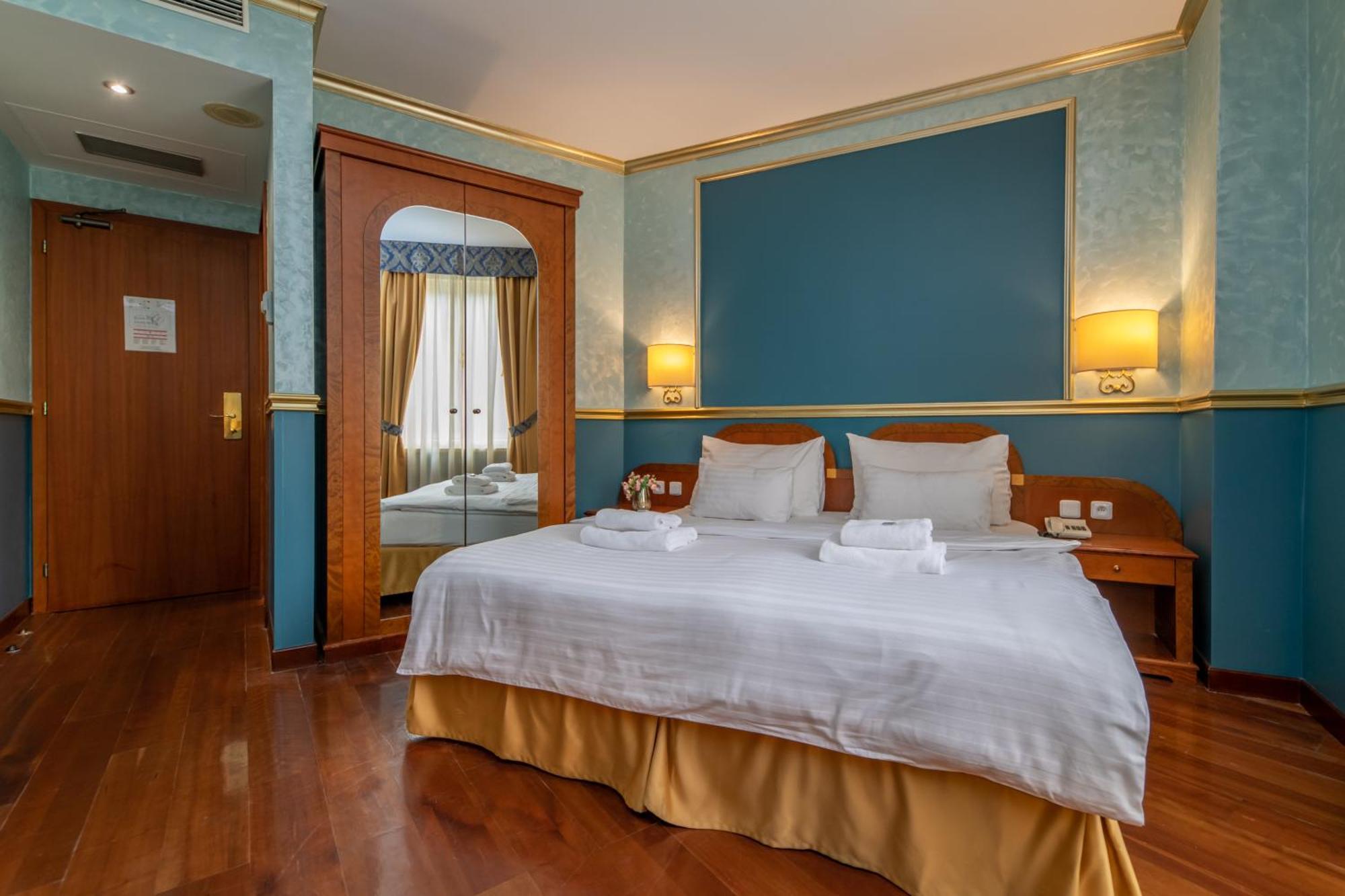 Hotel Kinsky Fountain Prag