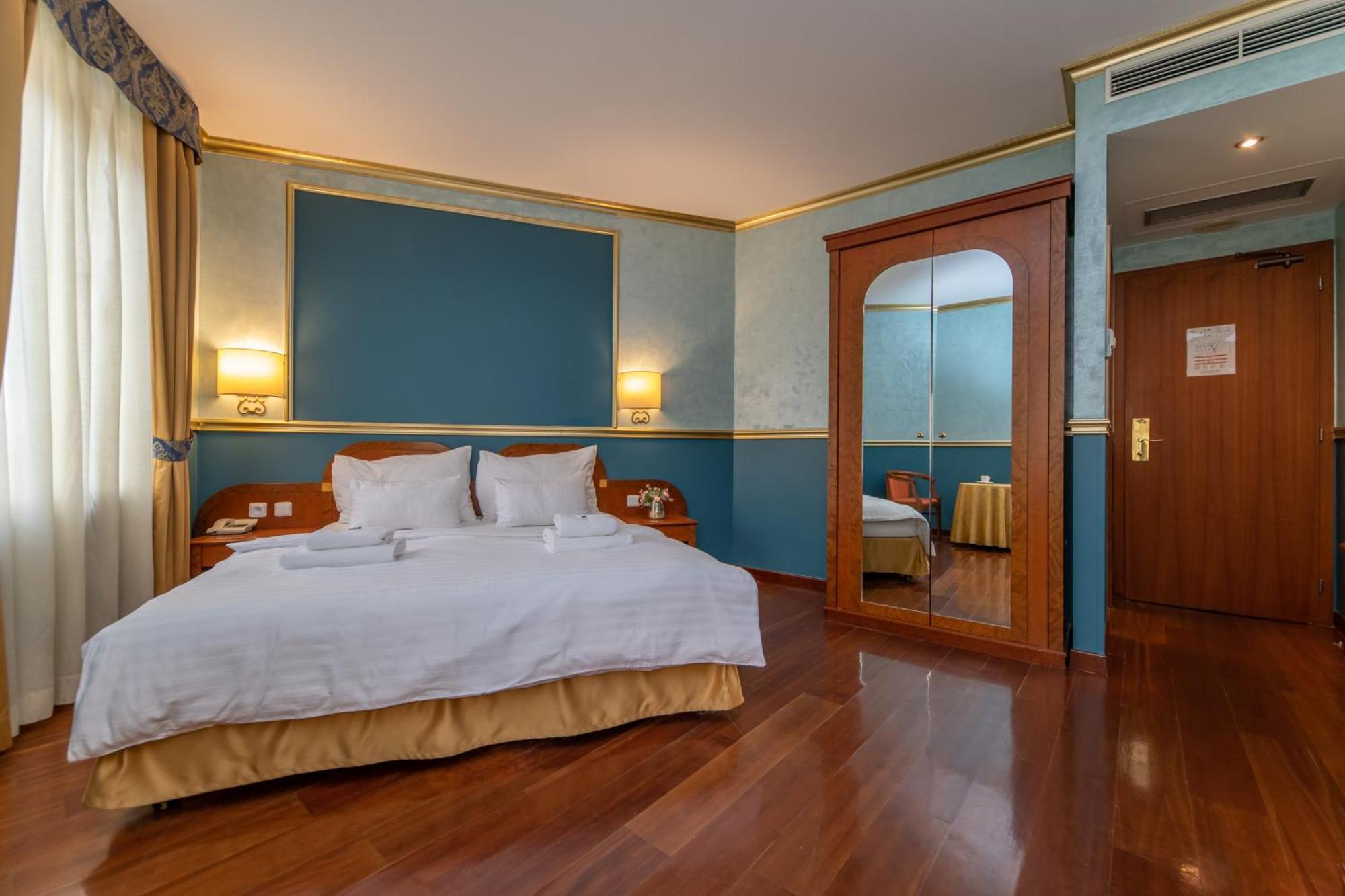 Hotel Kinsky Fountain Prag