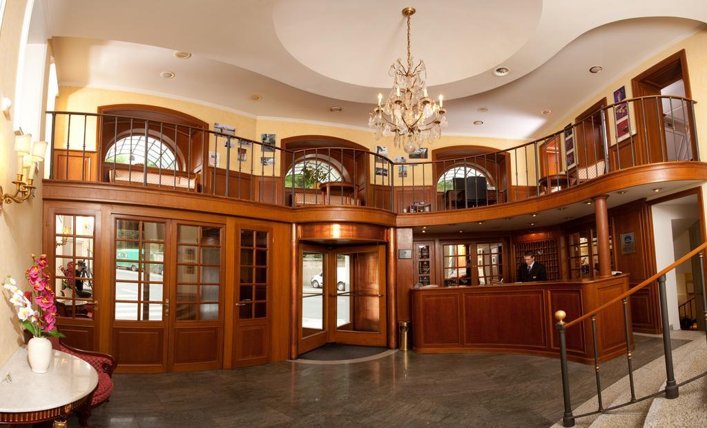 Hotel Kinsky Fountain Prag
